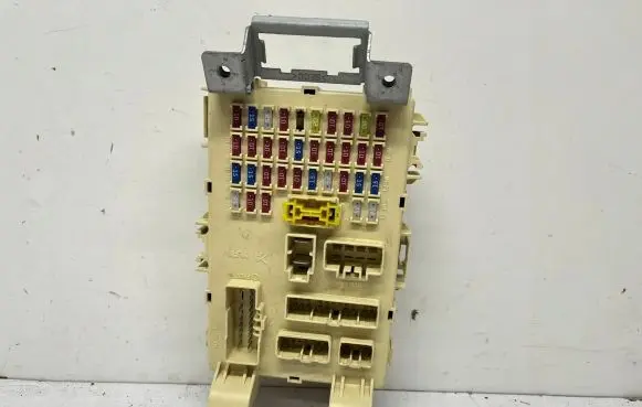 KIA Venga Fuse box set 91950-1J011