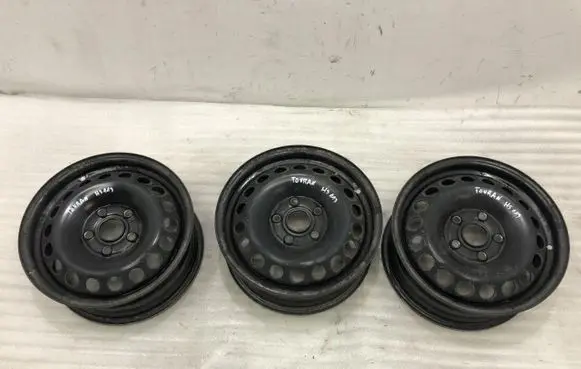 Volkswagen Touran I R15 steel rim 