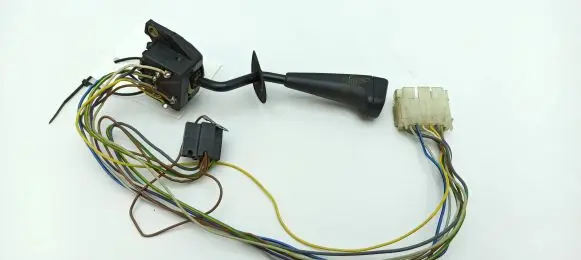 BMW 7 E23 Indicator stalk SAEQB82FK4455