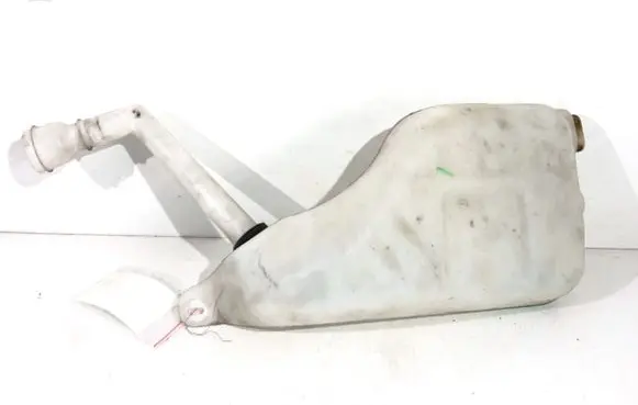 Windshield washer fluid reservoir/tank
