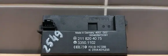 Mercedes-Benz E W211 Keyless (KESSY) go control unit/module 2118204075 00040269731001 33501102