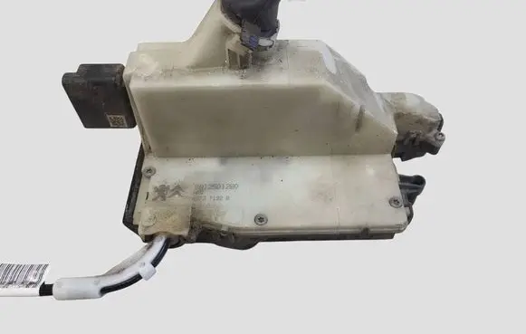 Peugeot 208 I Rear door lock 9812501280