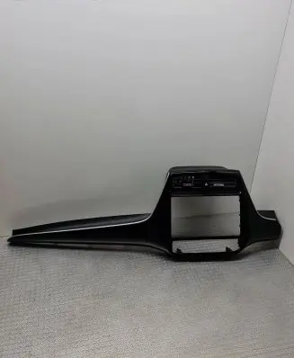 Toyota Prius (XW50) Dashboard glove box trim 5540547140