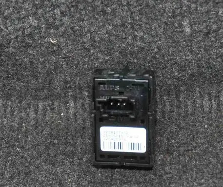 BMW 2 F46 Electric window control switch 9208107