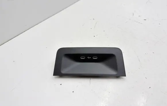 Skoda Elroq USB socket connector 657035700 32500000636982 01229700001A