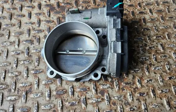 Dodge Durango Throttle valve 05184349AE 0280750770