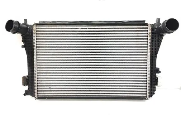 Volkswagen Caddy Intercooler radiator 8ML376746721 1K0145803BM C1207000P