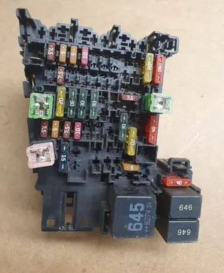 Audi A3 S3 8V Fuse module 5Q0937615C