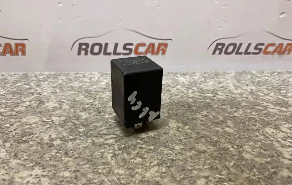 Audi A6 S6 C4 4A Other relay 431955531 72WA101