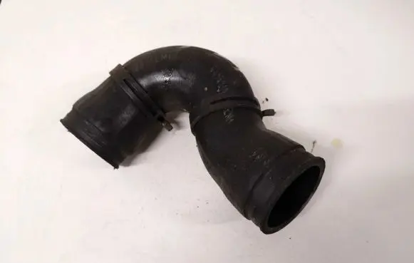 Audi A3 S3 8L Intercooler hose/pipe 1j0145838b