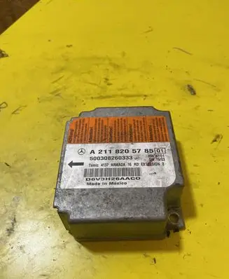 Mercedes-Benz E W211 Airbag control unit/module A2118205785 2118205785
