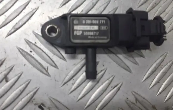 Alfa Romeo 147 Air pressure sensor 46480451
