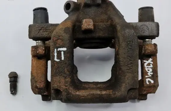 Mercedes-Benz GLK (X204) Rear brake caliper