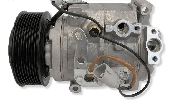 Lexus LX 470 Air conditioning (A/C) compressor (pump) 883106A330 883206A320