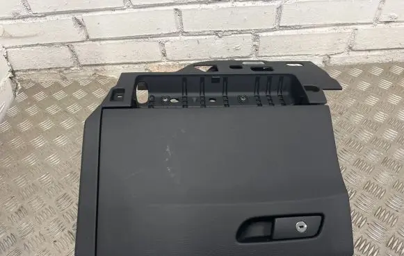 Audi A4 S4 B9 8W Glove box 8W1880302