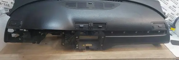 Volkswagen PASSAT B6 Dashboard 3C1857003