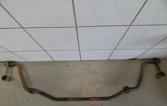 Volkswagen Transporter - Caravelle T4 Front anti-roll bar/sway bar