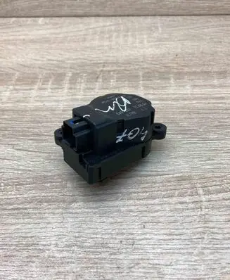 Citroen Xsara Air flap motor/actuator 4PUH19E616AB