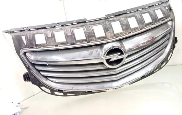 Opel Insignia A Front bumper upper radiator grill 22787080