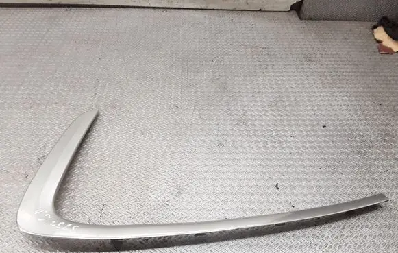Opel Zafira C Rear side glass trim 