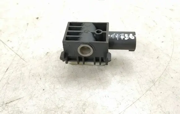 Mercedes-Benz ML W164 Airbag deployment crash/impact sensor 0038202826 A0038202826