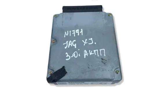 Jaguar XJ X350 Engine control unit/module ECU MB0797009055 2W9310K975CG