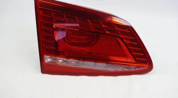 Volkswagen PASSAT B7 Tailgate rear/tail lights 3AF945307E