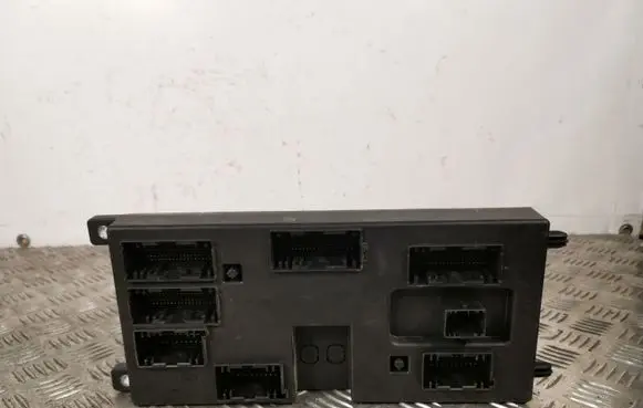 Jaguar XE BSM Control unit GX7314F041AJ