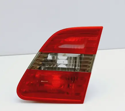 Mercedes-Benz B W245 Tailgate rear/tail lights A1698201664