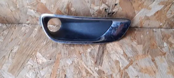 Jeep Grand Cherokee Front fog light trim/grill 68143086AB