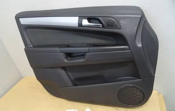 Opel Zafira B Rear door card panel trim