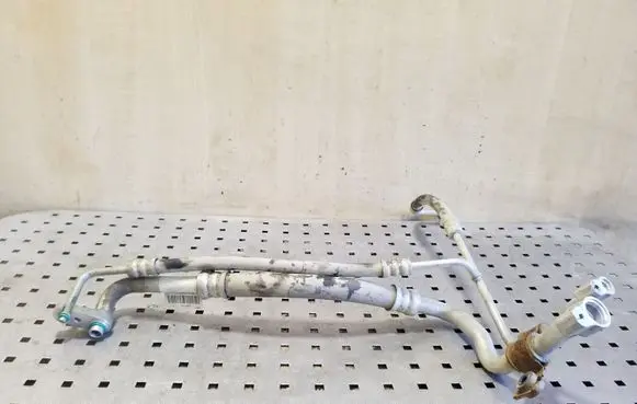 Tesla Model S Air conditioning (A/C) pipe/hose 103802500A