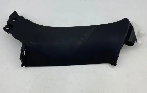 Volvo V90 Cross Country (D)pillar trim (top) 31389593