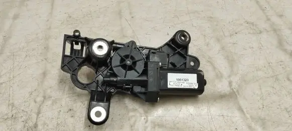 Mercedes-Benz S C217 Seat belt adjustment motor A2178600182