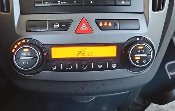 KIA Ceed Climate control/heater control trim 972501H500 IMPRK1596810