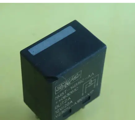 Ford Focus Other relay 5M5T-14B192-AA 5M5T14B192AA V23074-A1801-X17