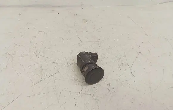 Mazda 3 II Parking PDC sensor GS1D67UC1A K6021