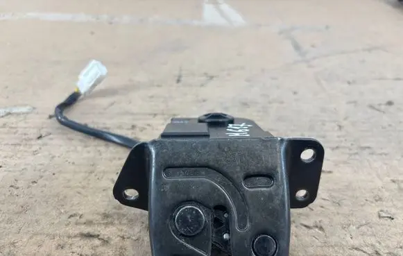 KIA Rio Tailgate/trunk/boot lock/catch/latch