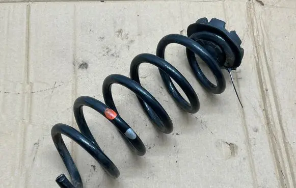 Renault Captur Rear coil spring