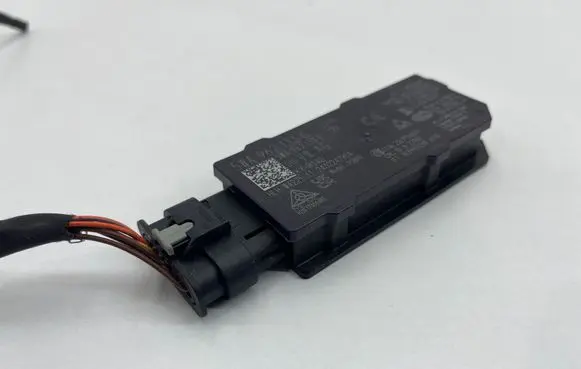 Cupra Formentor Aerial antenna amplifier 5WA962133G 5WA962133E