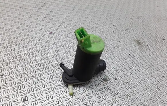 Volvo V50 Windscreen/windshield washer pump