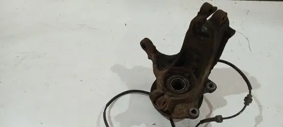 Peugeot 2008 I Front wheel hub