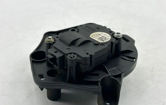 Mercedes-Benz C W206 Air flap motor/actuator T60223C 250821KC