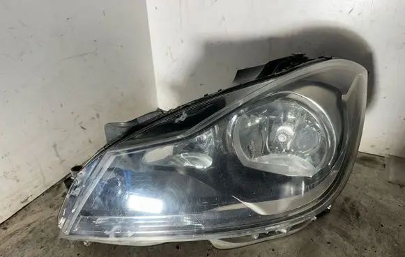 Mercedes-Benz C W204 Headlight/headlamp A2048209559 LE09A6219 030127020300