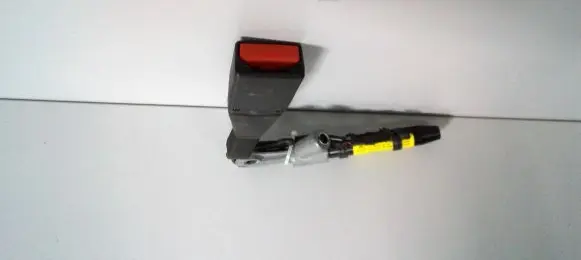 BMW X6 E71 Front seatbelt buckle 3065664