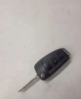 Audi A6 S6 C6 4F Ignition key/card 