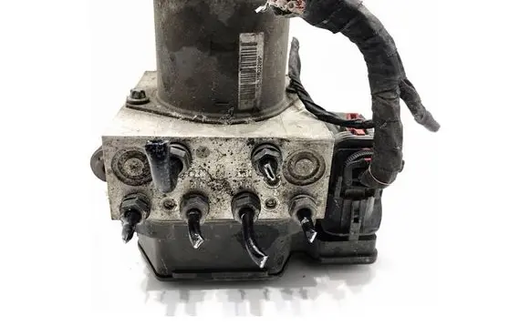 Volkswagen Sharan ABS Pump 7N0614109P