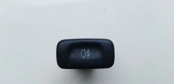 Nissan Primera Fog light switch 