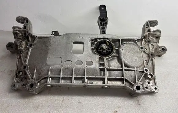 Volkswagen PASSAT B6 Front subframe 7N0199369A