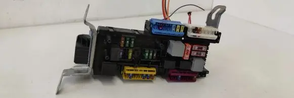 Mercedes-Benz E W212 SAM control unit A2129000204 2129000204